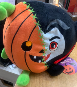 8" Spooky Mash ups- Pumpkin/Dracula