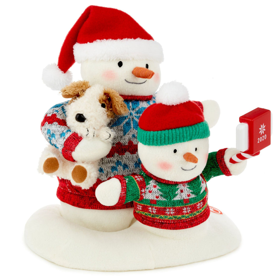 Cozy Christmas Selfie Snowman 2020 Singing Stuffed Animal With Light and Motion, 9.5