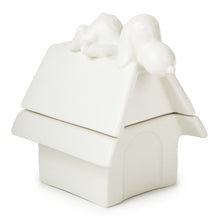 Load image into Gallery viewer, Peanuts® Snoopy on Doghouse Stacking Salt and Pepper Shakers, Set of 2
